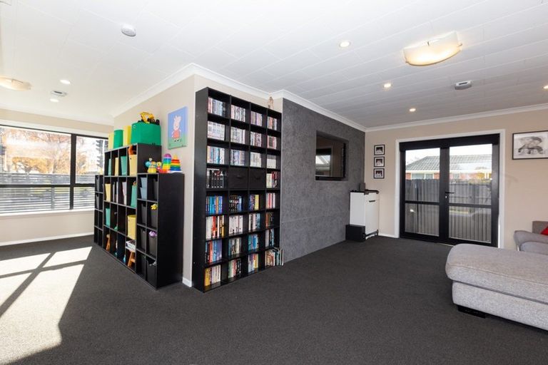 Photo of property in 92 Sparks Road, Hoon Hay, Christchurch, 8025