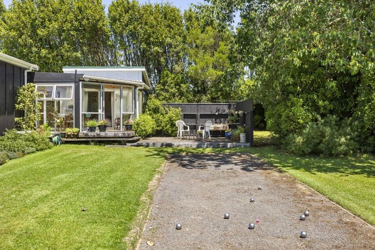 Photo of property in 804 Egmont Road, Hillsborough, New Plymouth, 4372