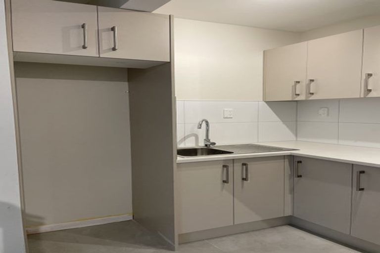 Photo of property in 18 Newstead Avenue, Browns Bay, Auckland, 0632