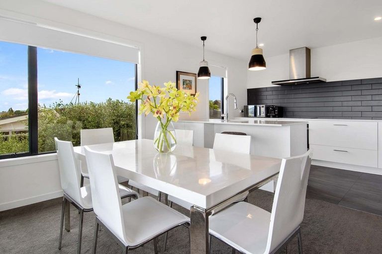 Photo of property in 23b Milton Road, Otumoetai, Tauranga, 3110