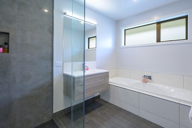 Photo of property in 50 Sanctuary Drive, Stoke, Nelson, 7011