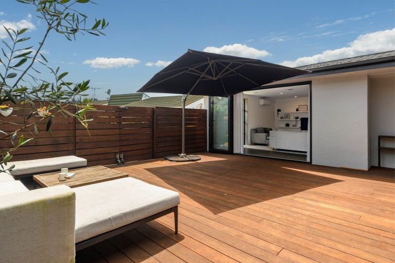 Photo of property in 18 Shelley Street, Otumoetai, Tauranga, 3110