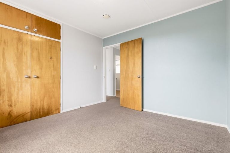 Photo of property in 86 Tamatea Road, Taupo, 3330