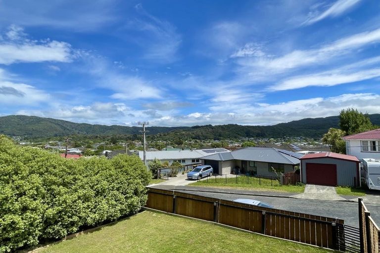 Photo of property in 4 Pollard Street, Wainuiomata, Lower Hutt, 5014