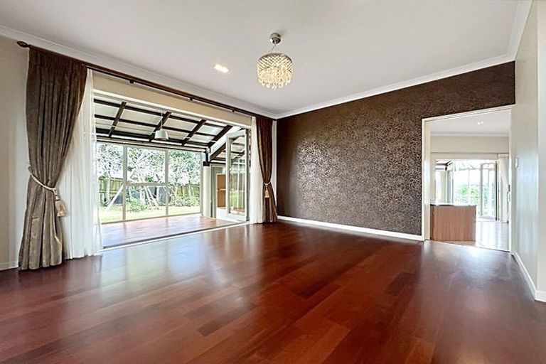 Photo of property in 22 Sovereign Street, Flat Bush, Auckland, 2019