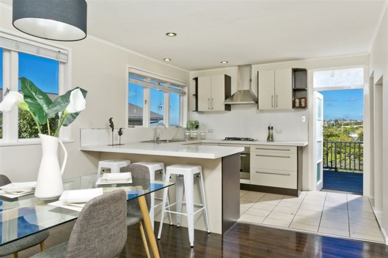 Photo of property in 51 Sycamore Drive, Sunnynook, Auckland, 0620