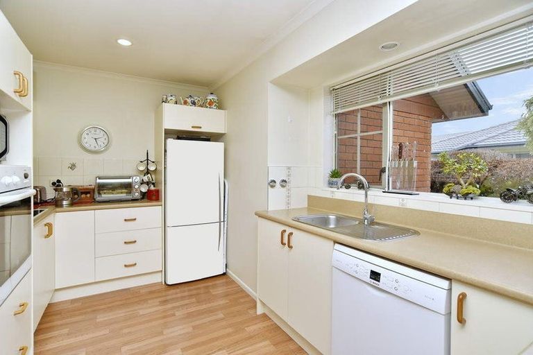 Photo of property in 18 Paget Drive, Woodend, 7610