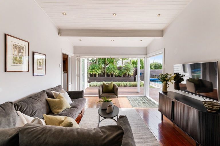 Photo of property in 13 Golf Road, Epsom, Auckland, 1023