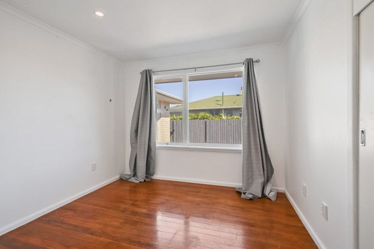 Photo of property in 3 Fairford Street, Bishopdale, Christchurch, 8053