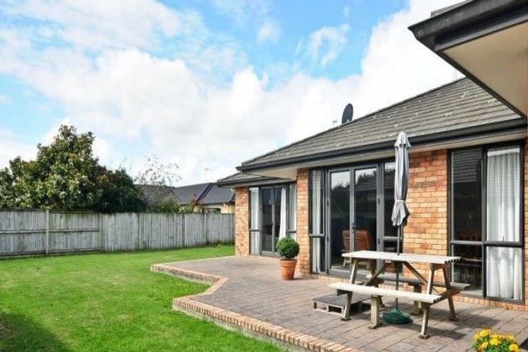 Photo of property in 44 Wiltshire Drive, Huntington, Hamilton, 3210