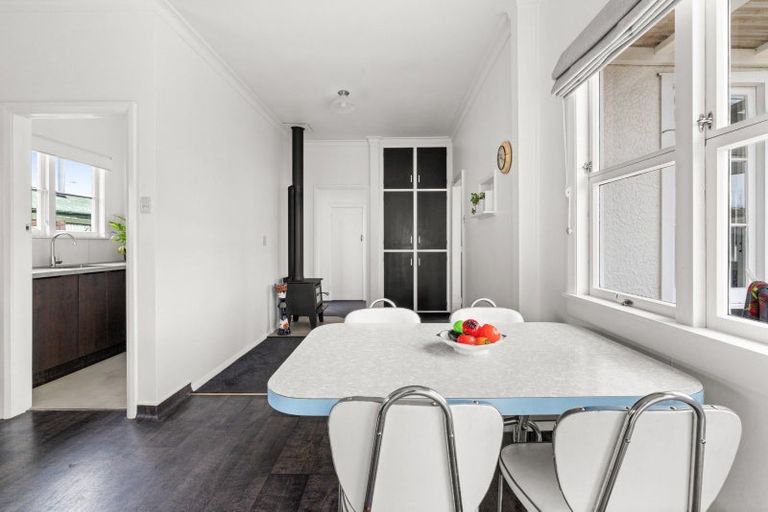 Photo of property in 1417 Woodstock Avenue, Mayfair, Hastings, 4122