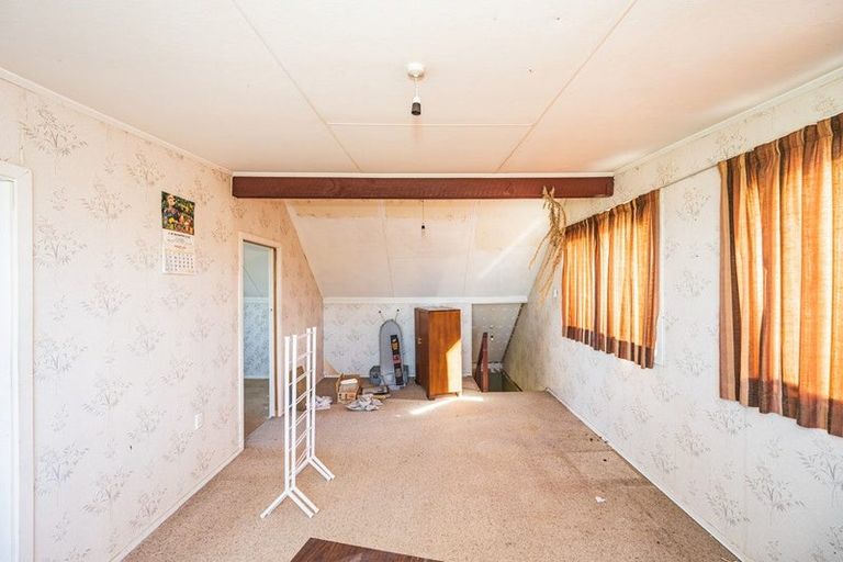 Photo of property in 18 Clyde Street, Oamaru North, Oamaru, 9400