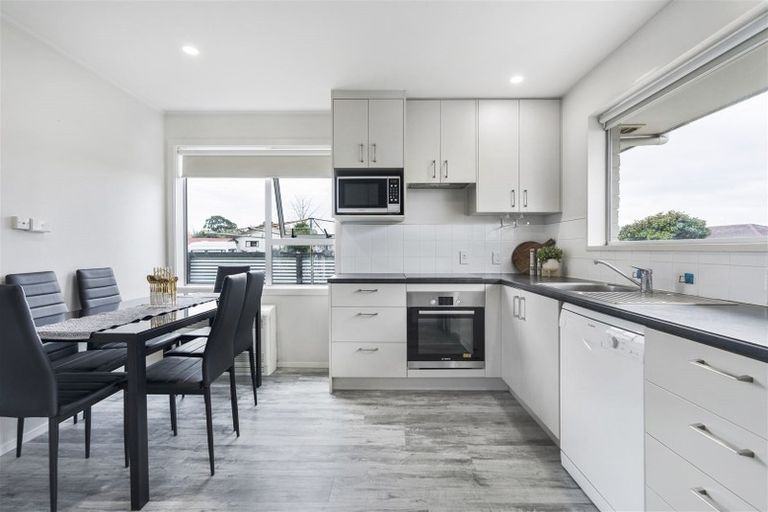 Photo of property in 28a Korora Street, Bromley, Christchurch, 8062