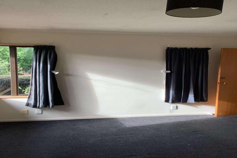 Photo of property in 17b Ramore Place, Redwood, Christchurch, 8051