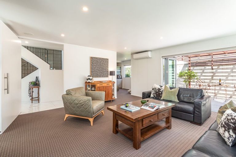 Photo of property in 41 Winchester Street, Merivale, Christchurch, 8014