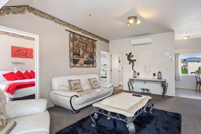 Photo of property in 2f Church Street, Akaroa, 7520