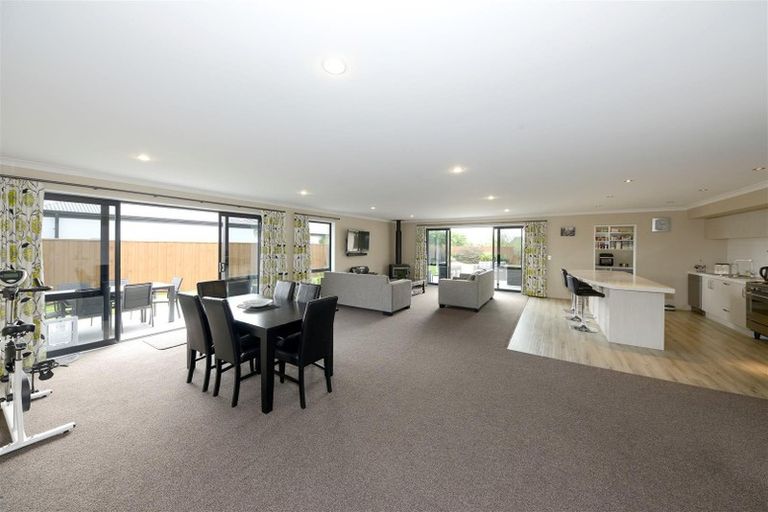 Photo of property in 788 Weedons Ross Road, West Melton, 7618