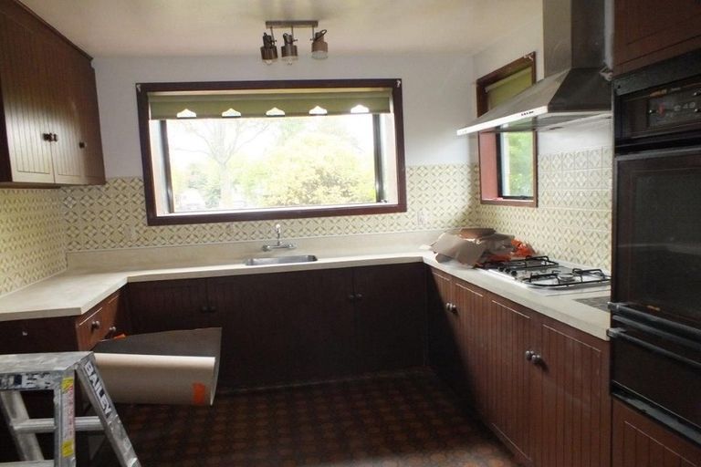 Photo of property in 9 Montclare Avenue, Ilam, Christchurch, 8041