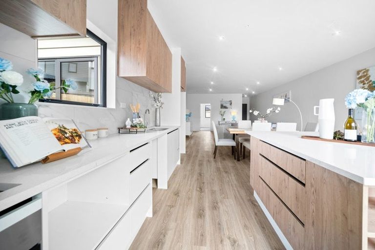 Photo of property in 4b Tidal Road, Karaka, Papakura, 2113