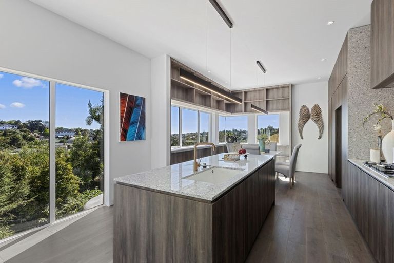 Photo of property in 111b Stredwick Drive, Torbay, Auckland, 0630