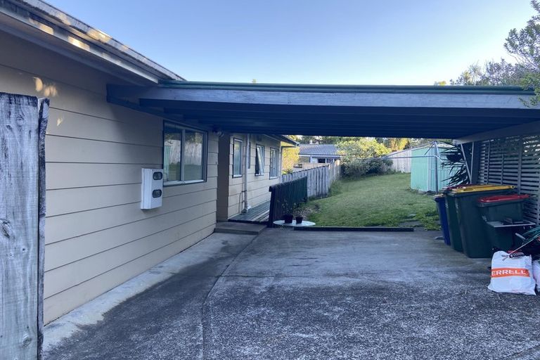 Photo of property in 1/26 Noeleen Street, Glenfield, Auckland, 0629