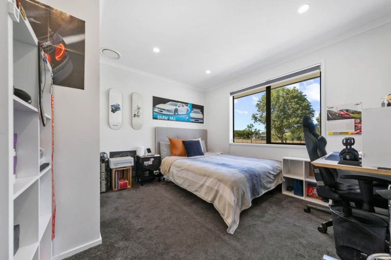 Photo of property in 9 Fitzgerald Road, Drury, 2113