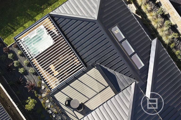 Photo of property in 96 Jack Hanley Drive, Jacks Point, Queenstown, 9371