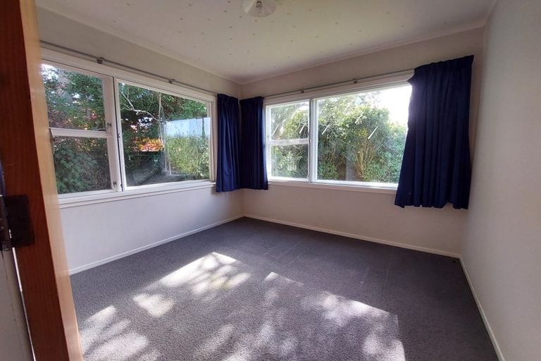 Photo of property in 1 Junction Street, Welbourn, New Plymouth, 4310