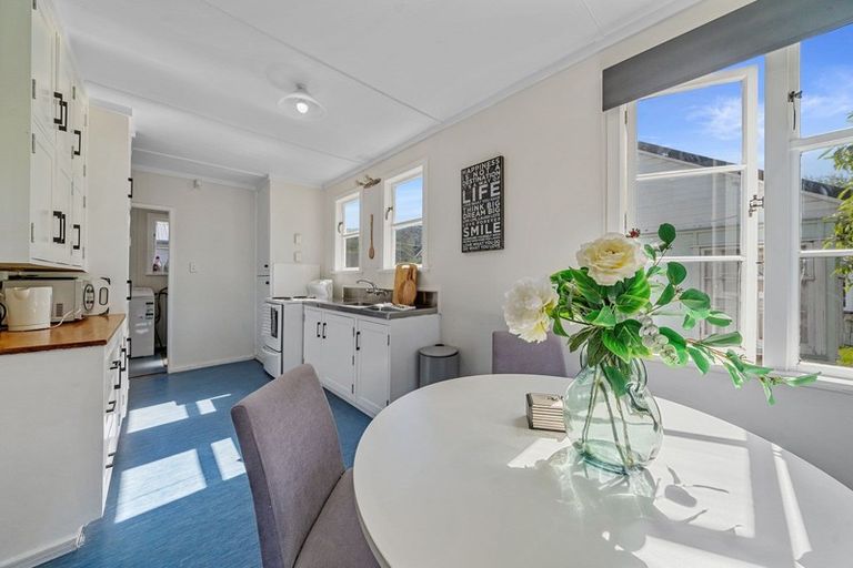 Photo of property in 11 Cleland Crescent, Naenae, Lower Hutt, 5011