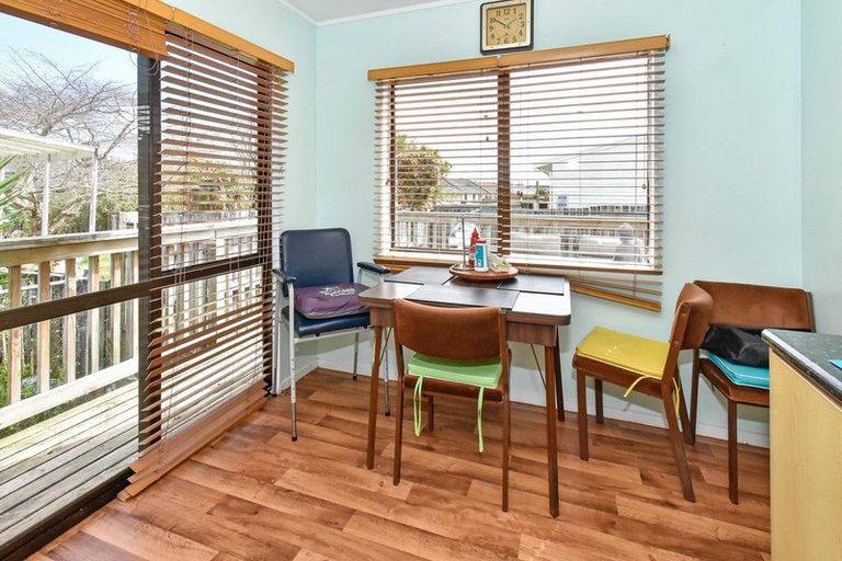 Photo of property in 40a Manuroa Road, Takanini, 2112