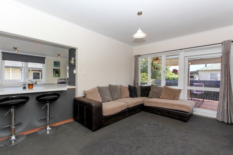 Photo of property in 39 Mouatt Street, Waitara, 4320