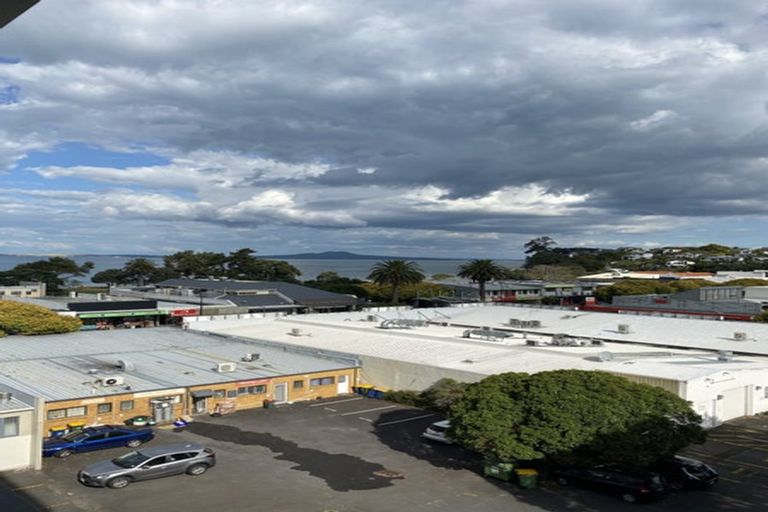 Photo of property in The Victor, 311/4 Bute Road, Browns Bay, Auckland, 0630