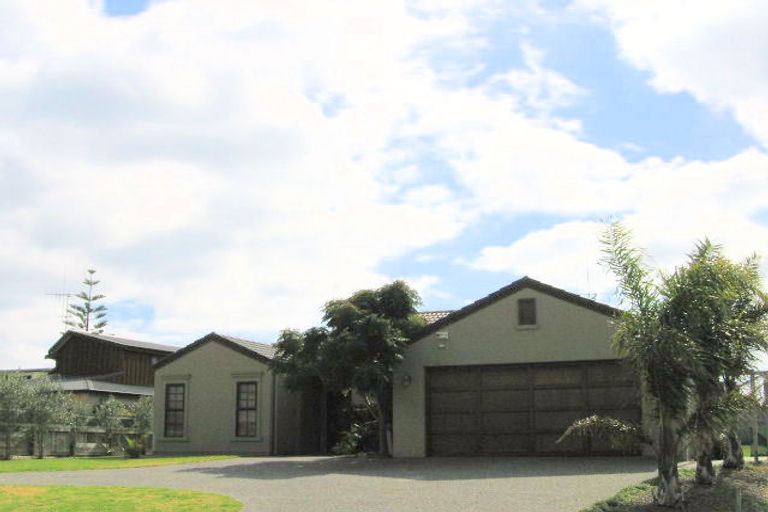 Photo of property in 3 Paua Cove, Papamoa Beach, Papamoa, 3118