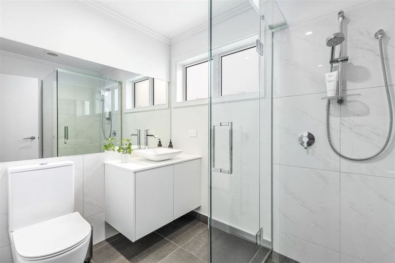 Photo of property in 11 Frances Bryers Road, Hobsonville, Auckland, 0616