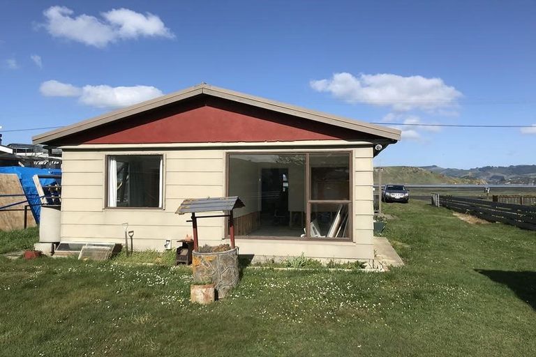 Photo of property in 46 Tidewater Drive, Lower Portobello, Dunedin, 9077