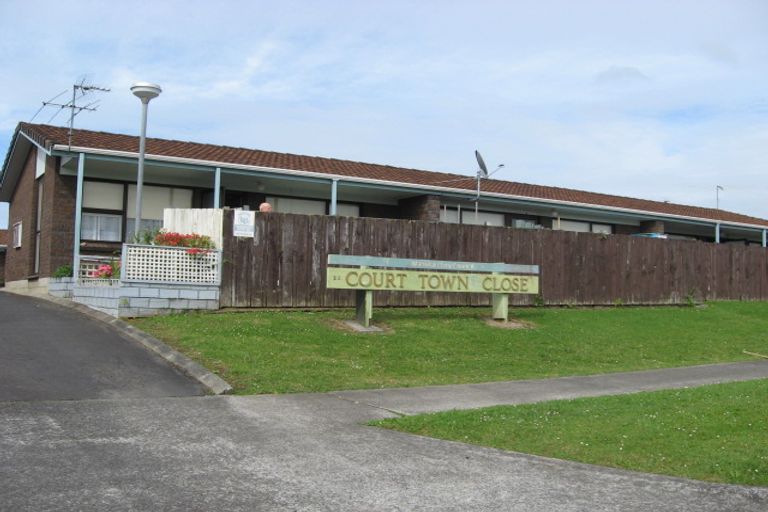 Photo of property in 12/23 Court Town Close, Mangere, Auckland, 2022