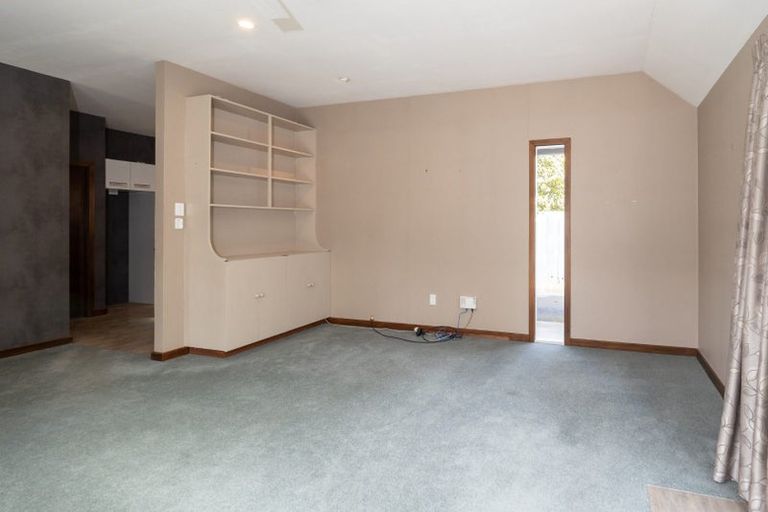 Photo of property in 32 Oak Grove, Ashburton, 7700