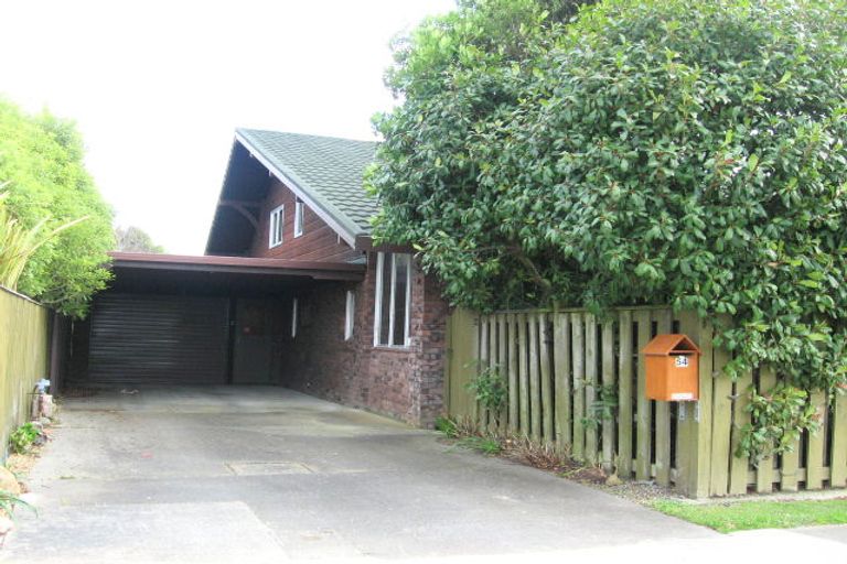 Photo of property in 54 Summerhill Drive, Fitzherbert, Palmerston North, 4410