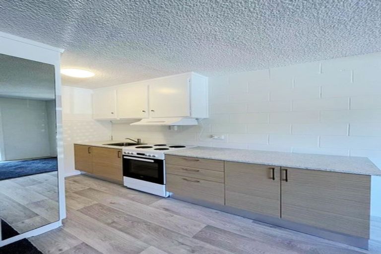 Photo of property in 2/7 Edenvale Park Road, Mount Eden, Auckland, 1024