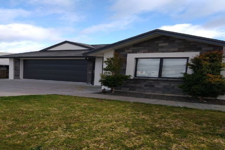 Photo of property in 6 Penetaka Heights, Pyes Pa, Tauranga, 3112