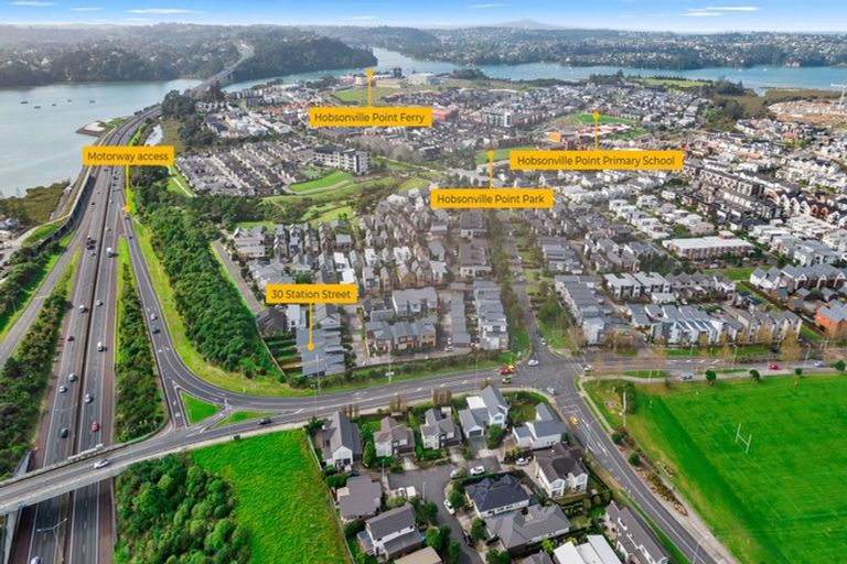 Photo of property in 30 Station Street, Hobsonville, Auckland, 0618