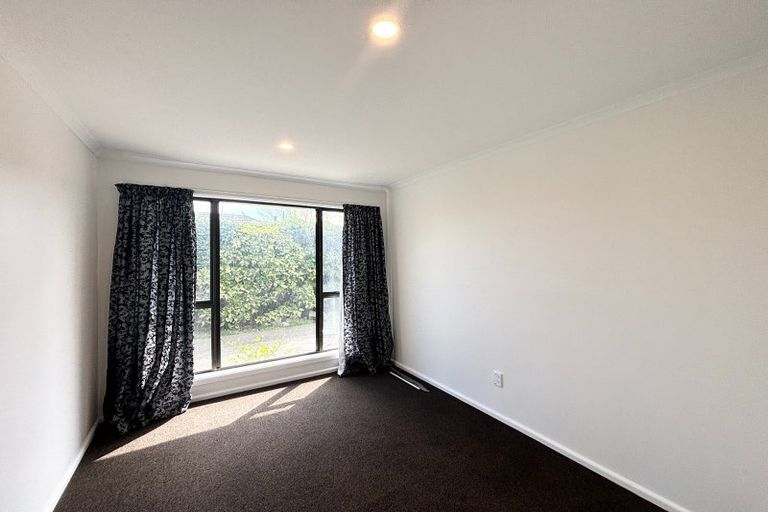 Photo of property in 143 East Belt, Rangiora, 7400
