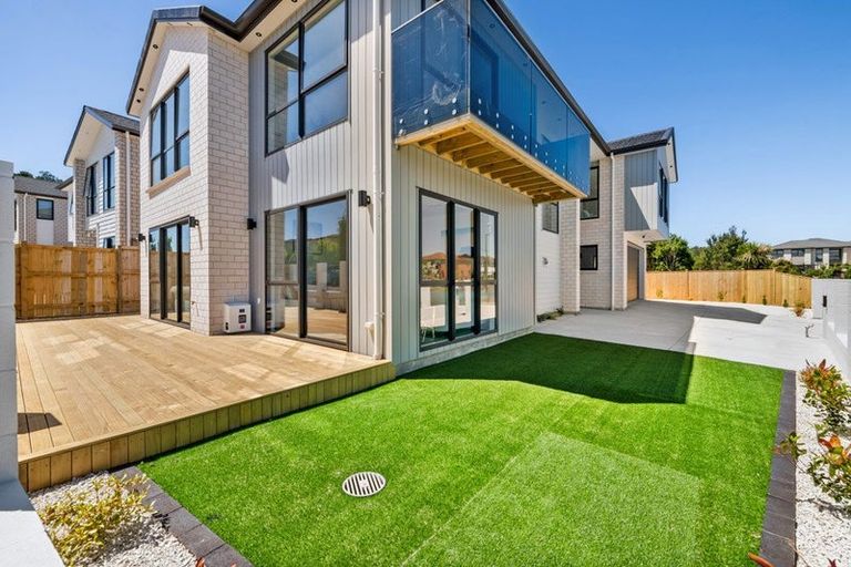 Photo of property in 20 Hughs Way, Flat Bush, 2019