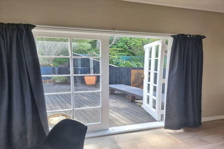 Photo of property in 14 Rajkot Terrace, Broadmeadows, Wellington, 6035