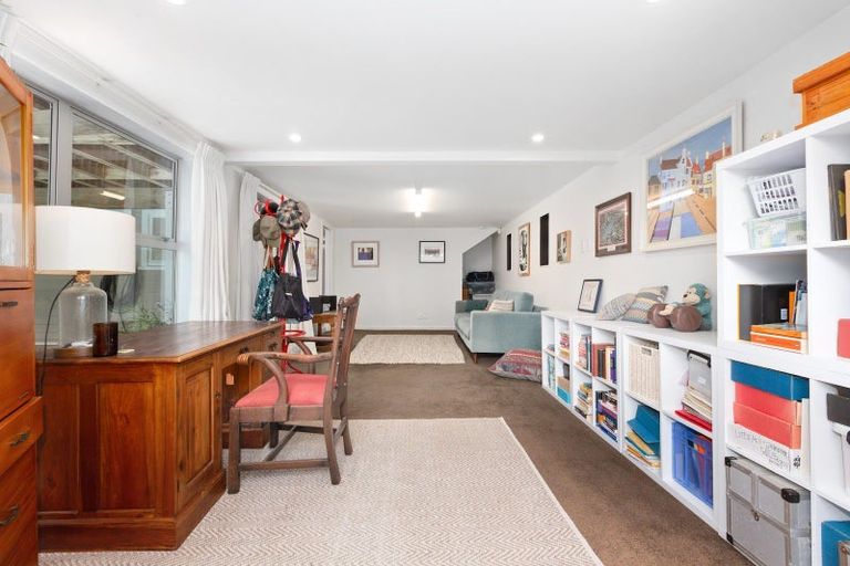 Photo of property in 15 Kowhai Street, Eastbourne, Lower Hutt, 5013