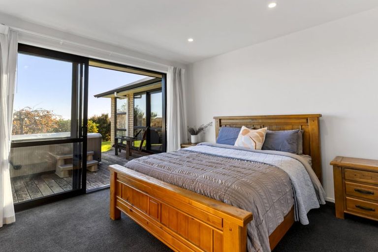 Photo of property in 61 Lisle Farm Drive, Pukekohe, 2120