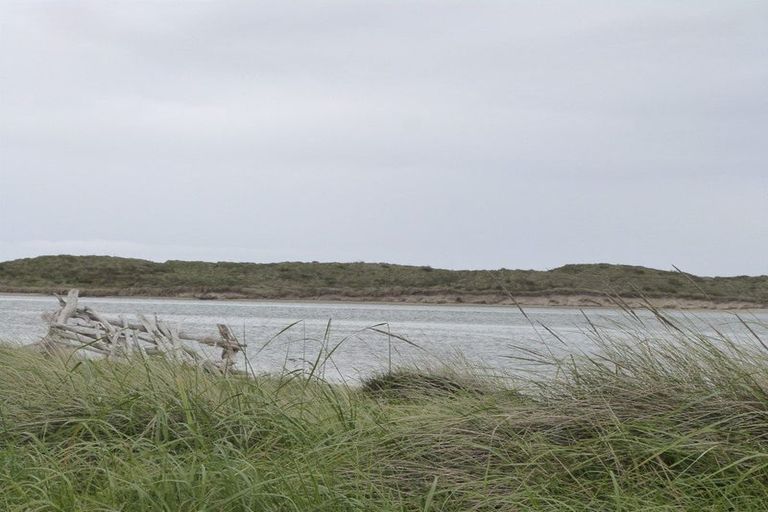 Photo of property in 19 Moray Terrace, Fortrose, Tokanui, 9875