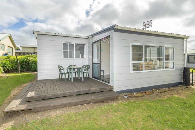 Photo of property in 7 Waiinu Beach Road, Waiinu Beach, Wanganui, 4588