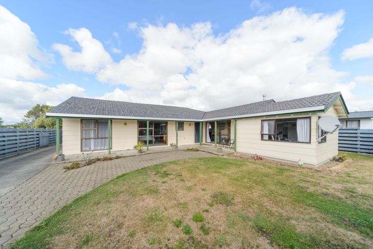 Photo of property in 39 Pencarrow Street, Highbury, Palmerston North, 4412