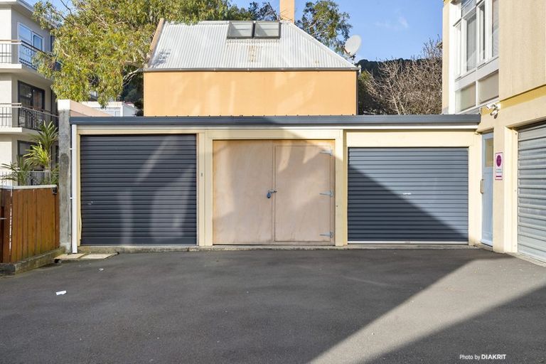 Photo of property in Rutherford Flats, 5 Levy Street, Mount Victoria, Wellington, 6011